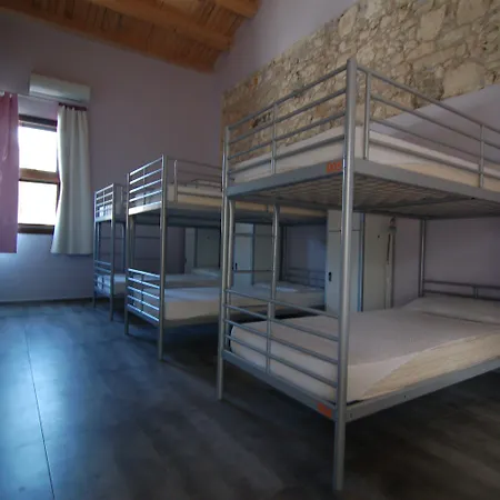 Lol Siracusa Ostello