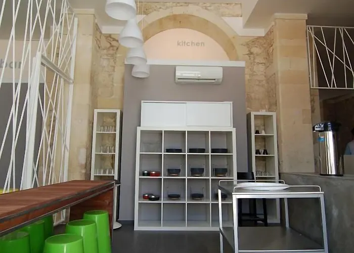 Hostel Lol Siracusa *